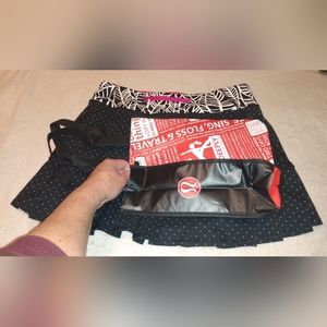 New With Tags Collectors Lululemon Athletica Women's Size 6T Skirt Skort w/Tote.